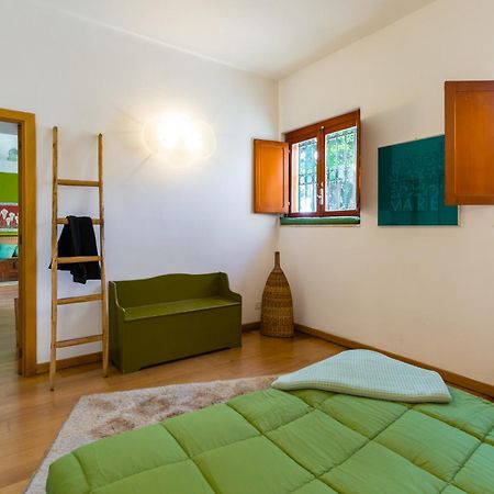 Kamyhouse Una Tranquilla Struttura Nel Verde Villa Naples Luaran gambar