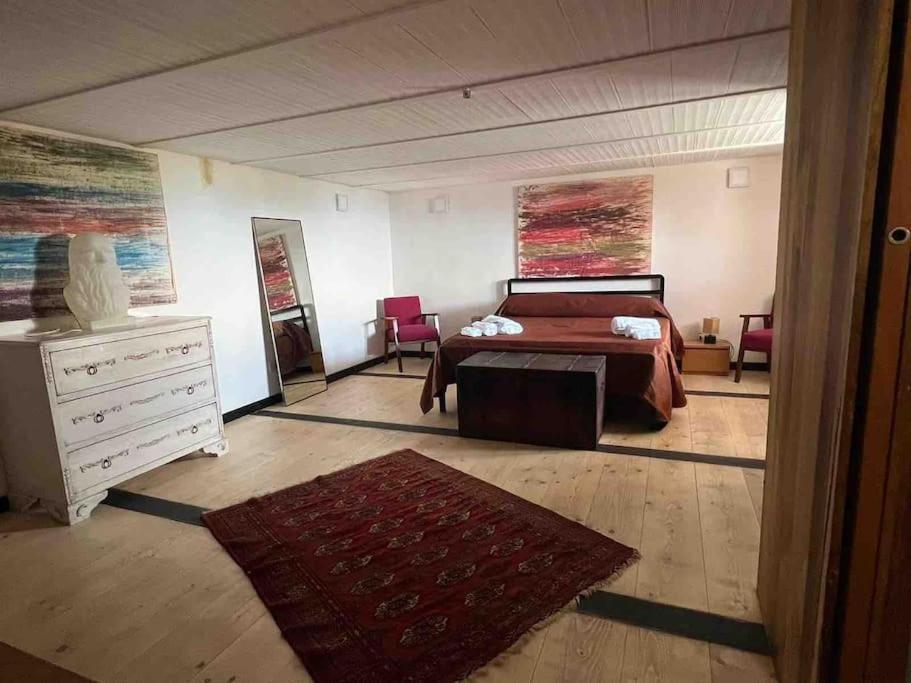Kamyhouse Una Tranquilla Struttura Nel Verde Villa Naples Luaran gambar