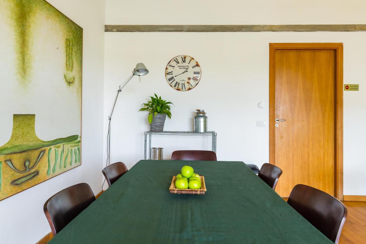 Kamyhouse Una Tranquilla Struttura Nel Verde Villa Naples Luaran gambar