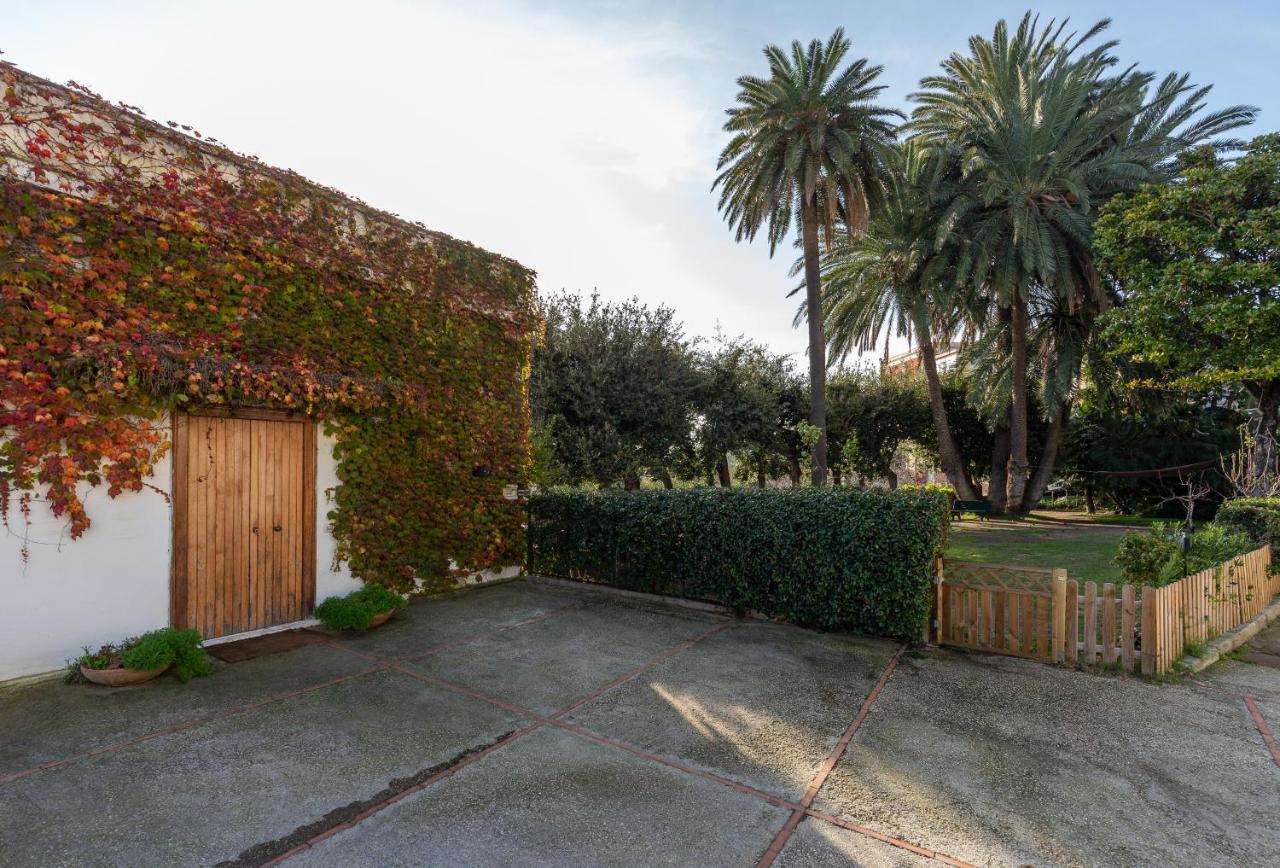 Kamyhouse Una Tranquilla Struttura Nel Verde Villa Naples Luaran gambar