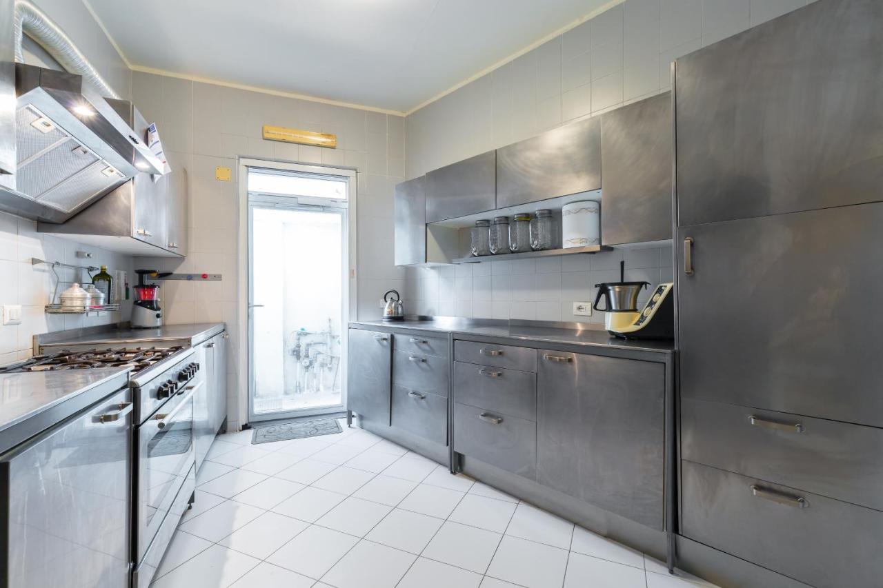 Kamyhouse Una Tranquilla Struttura Nel Verde Villa Naples Luaran gambar